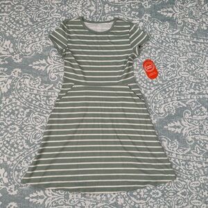 💖 3 for $15 Wonder Nation dress